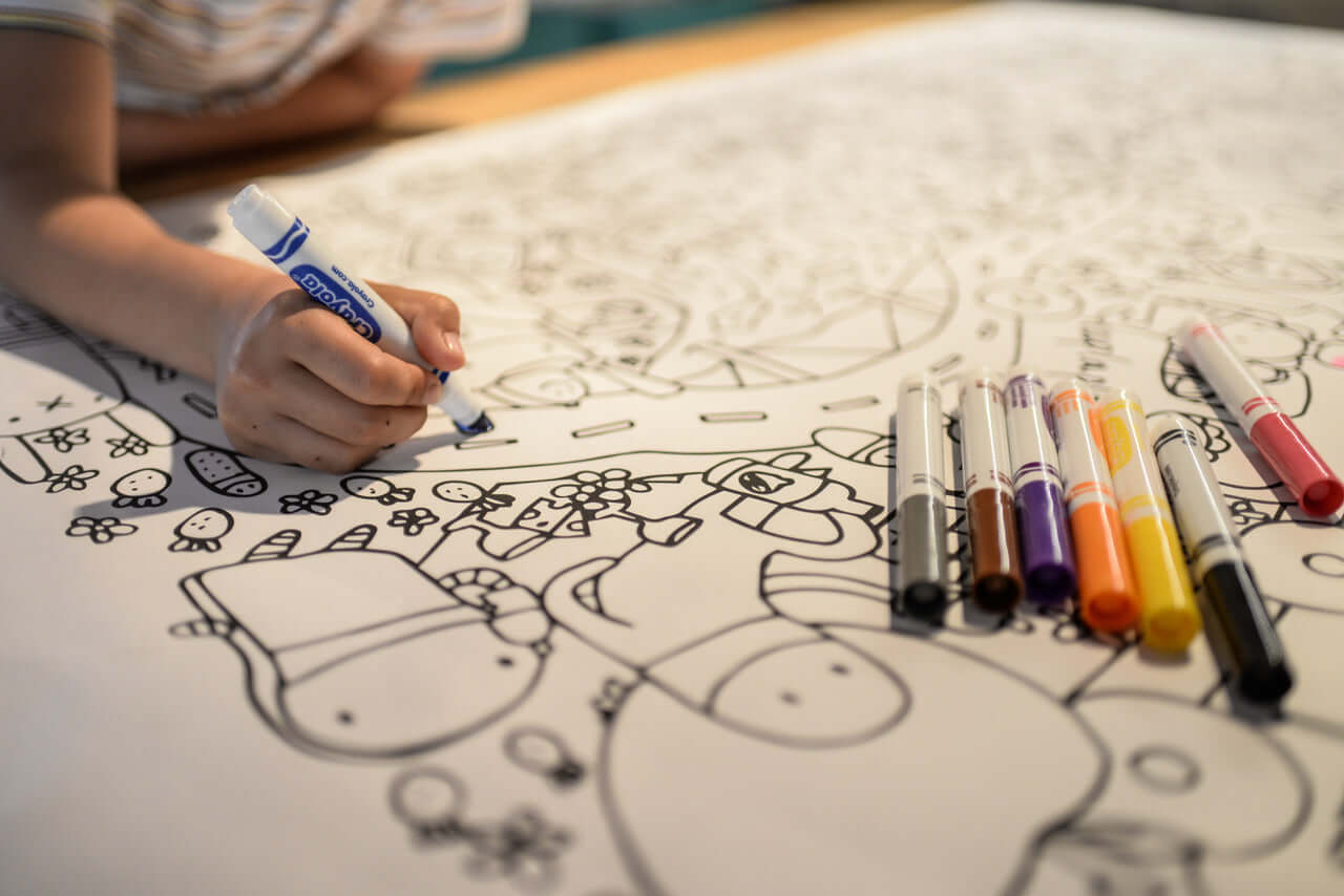 SUMMER PICNIC - GIANT COLORING PAGE