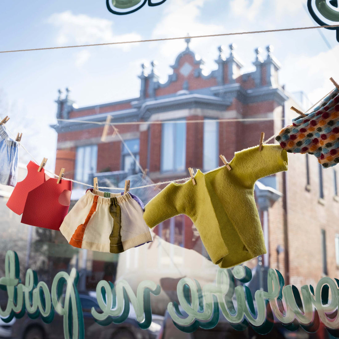 VÊTEMENT DE POUPÉE - VESTE