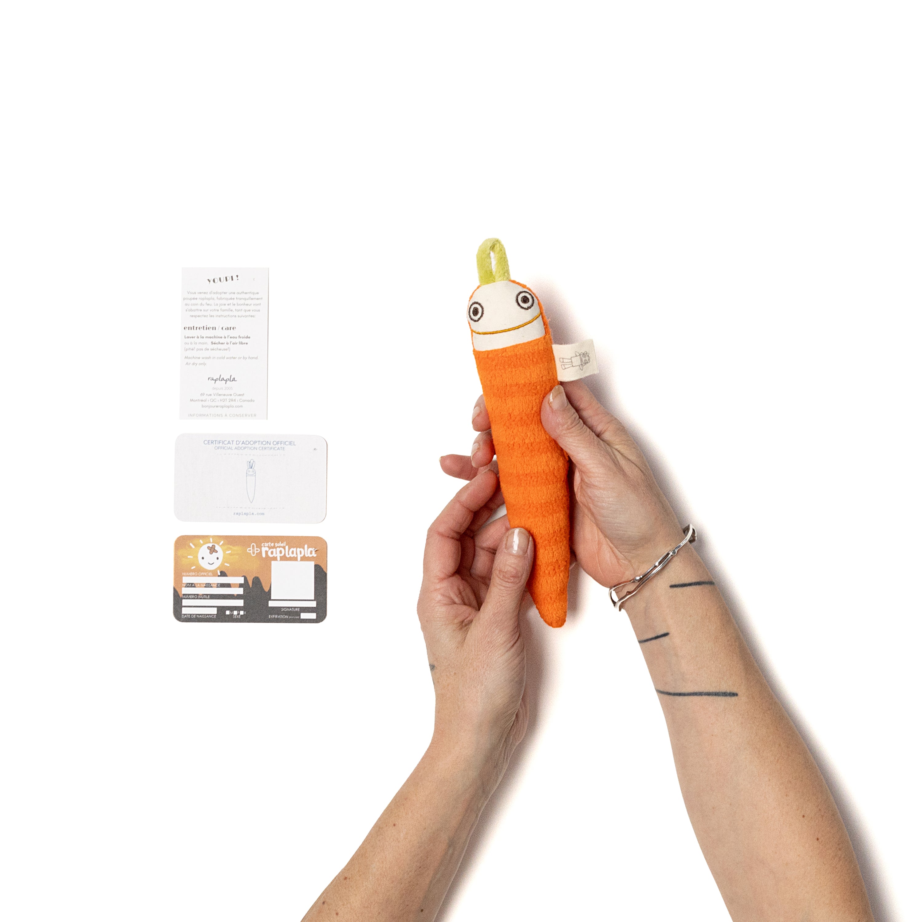 CARROT - SOFT TOY RATTLE
